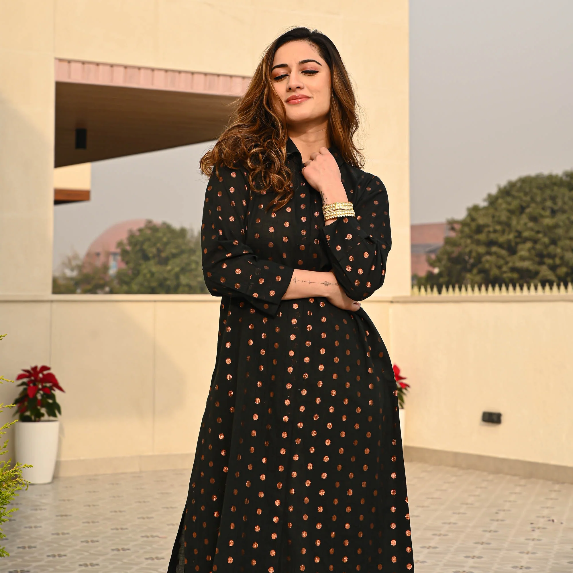Bunaai Black Cotton Lurex Kurta Set - Woolfily